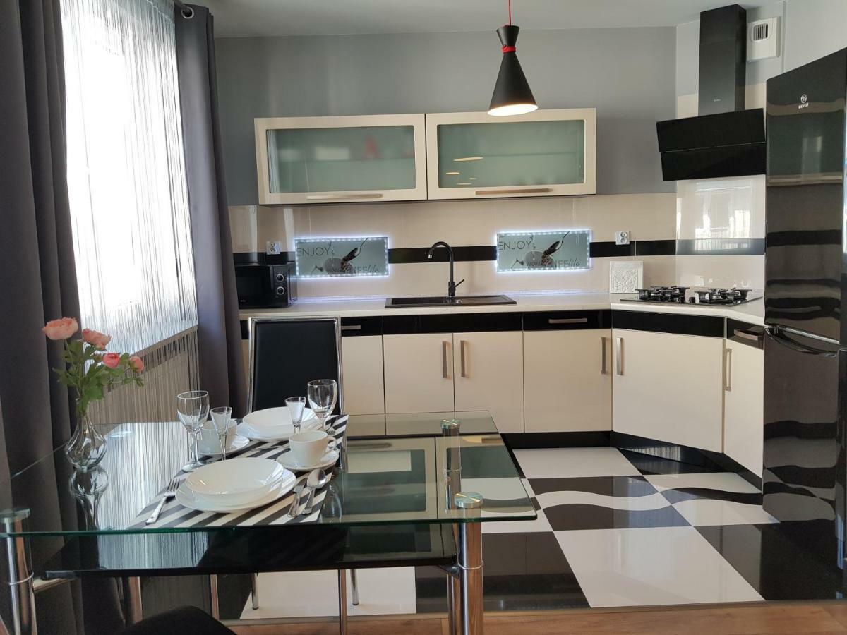 Apartment Luxury Oasis Srodmiescie Downtown 3 Os クラクフ エクステリア 写真